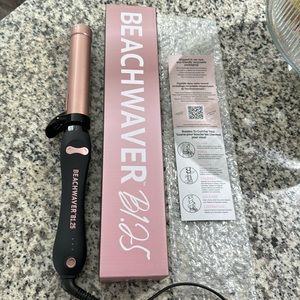 Beachwaver 1.25 Curling Iron In Midnight Rose